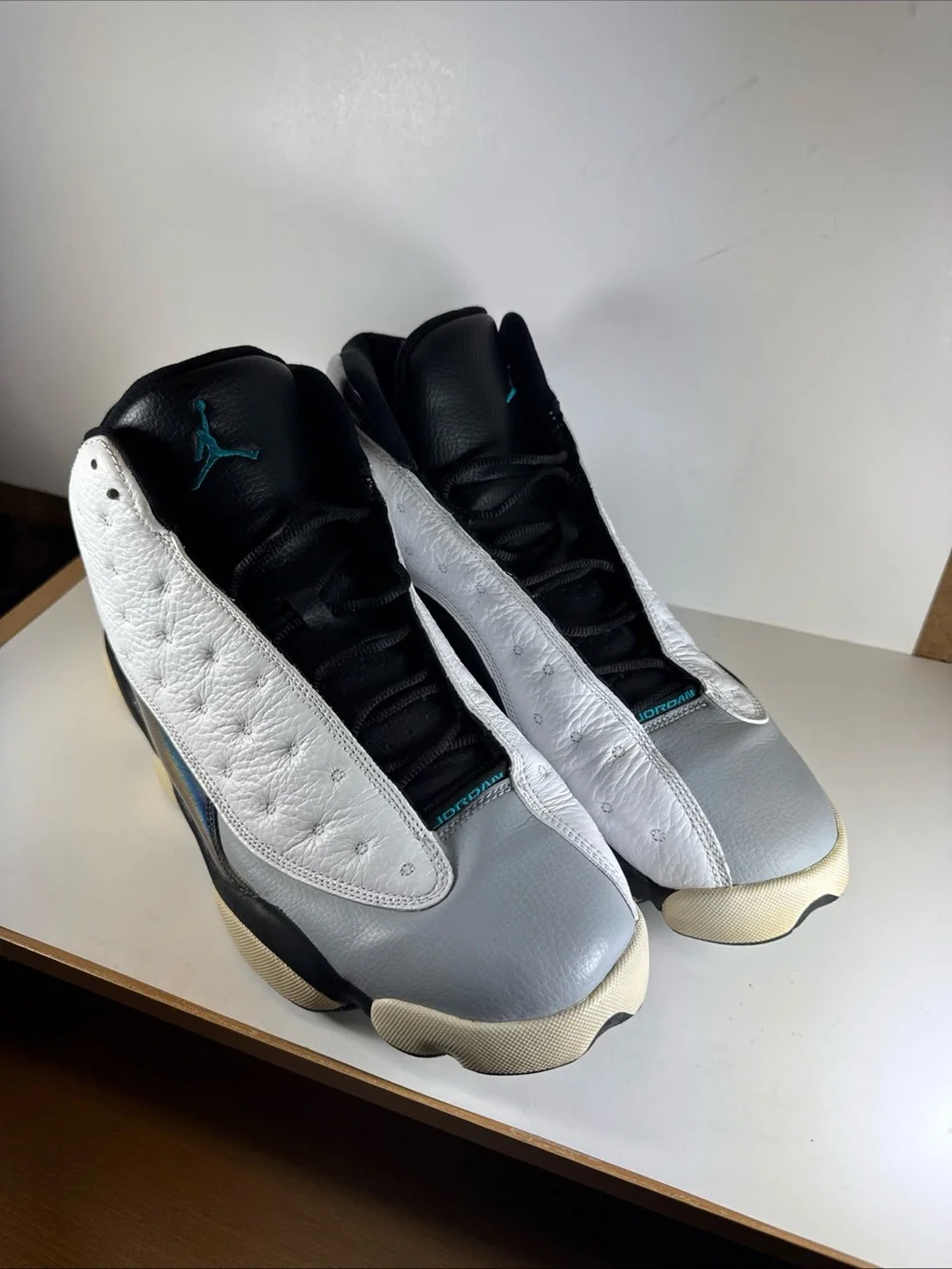 Air Jordan 13 Retro Barons Men’s Size 12 Sneakers